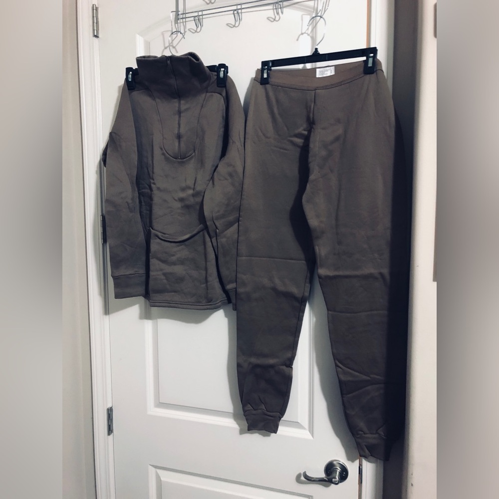 Extended Cold Weather Clothing System - Picture 12 of 12